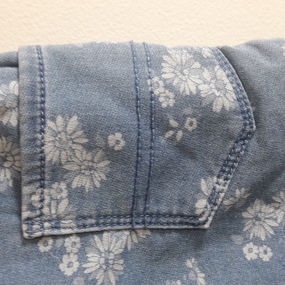 baby B'gosh girl's denim overall shorts floral print 18M - Picture 7 of 11